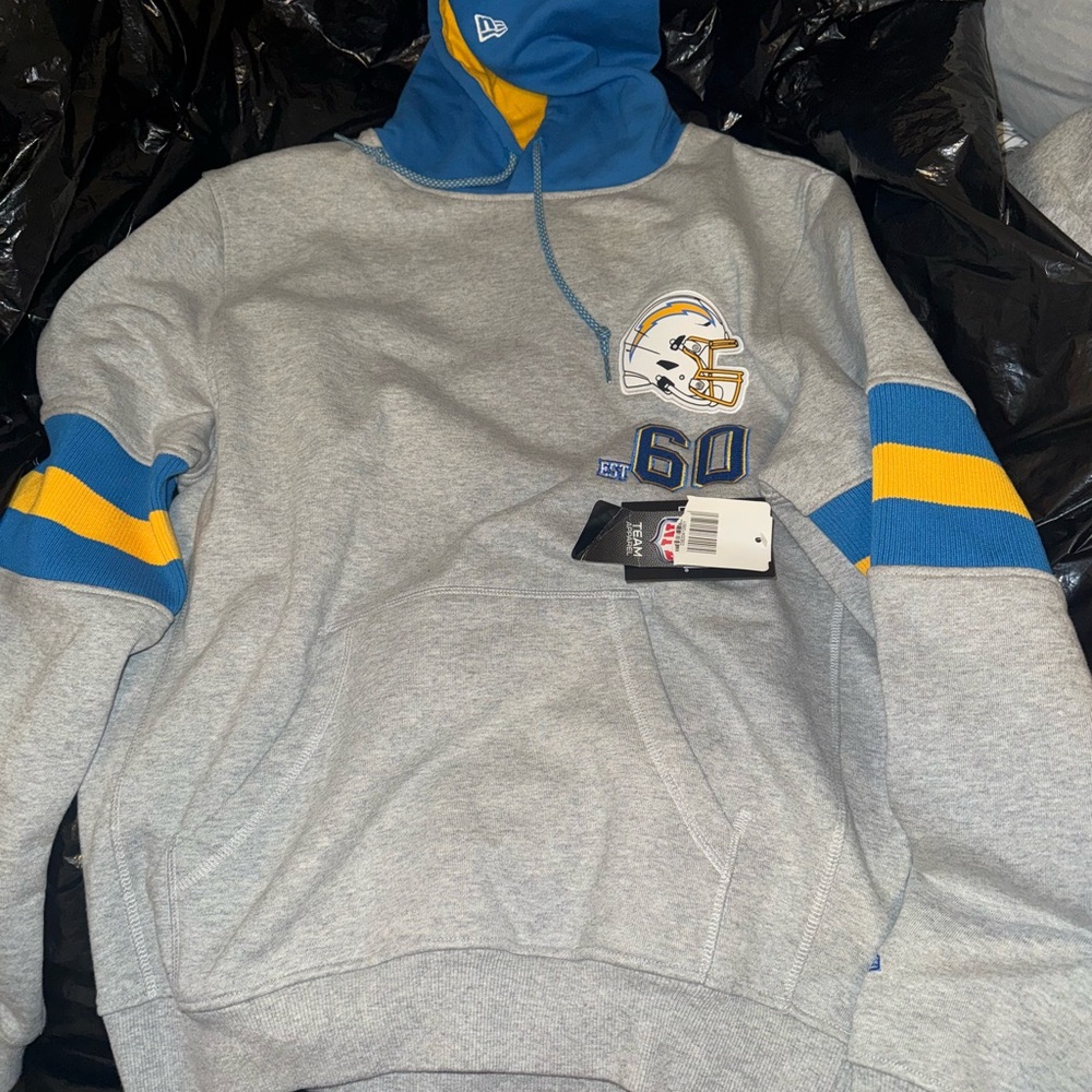 Charger Team Men's Gray and Blue Sports Hoodie with Yellow Stripes